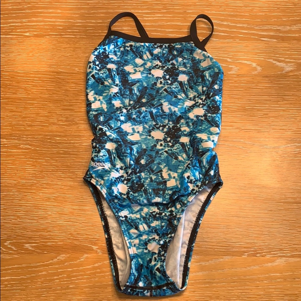 Speedo swimsuit size 26